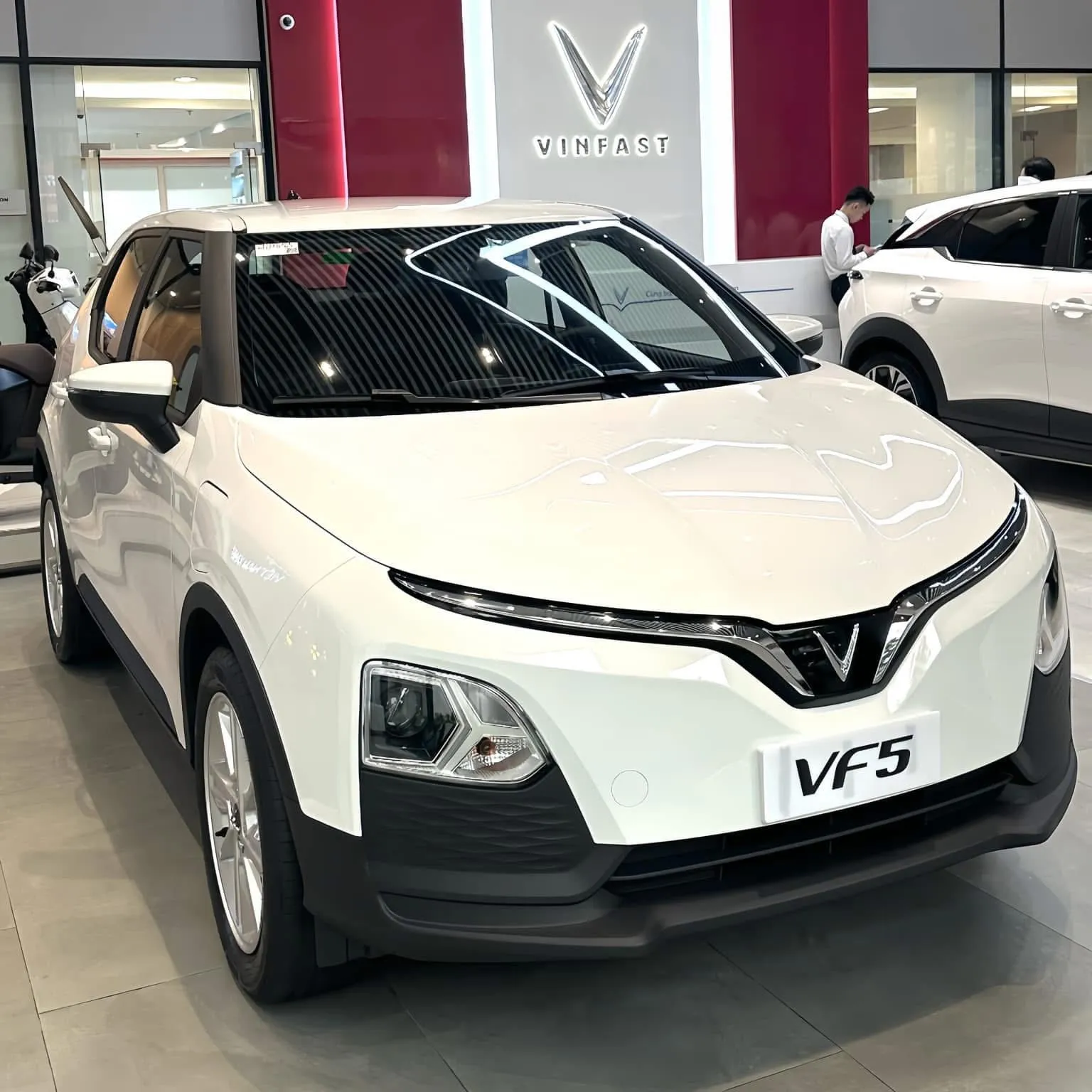 Xe Vinfast VF5 Plus Trắng